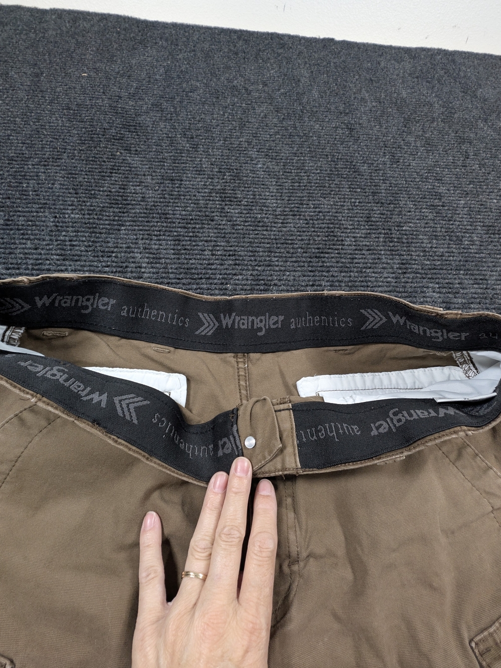 Wrangler Men’s Tan Straight-Leg Chinos